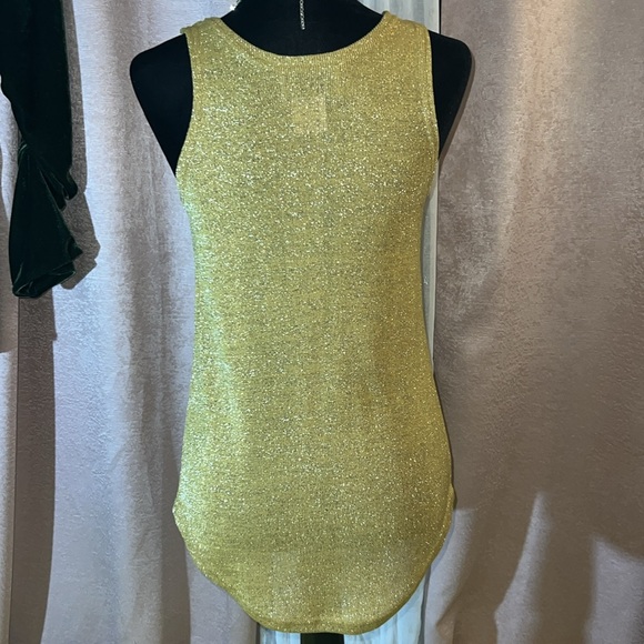 Vintage Authentic A.K.A. Los Angeles Size M Gold Tank - Picture 7 of 13